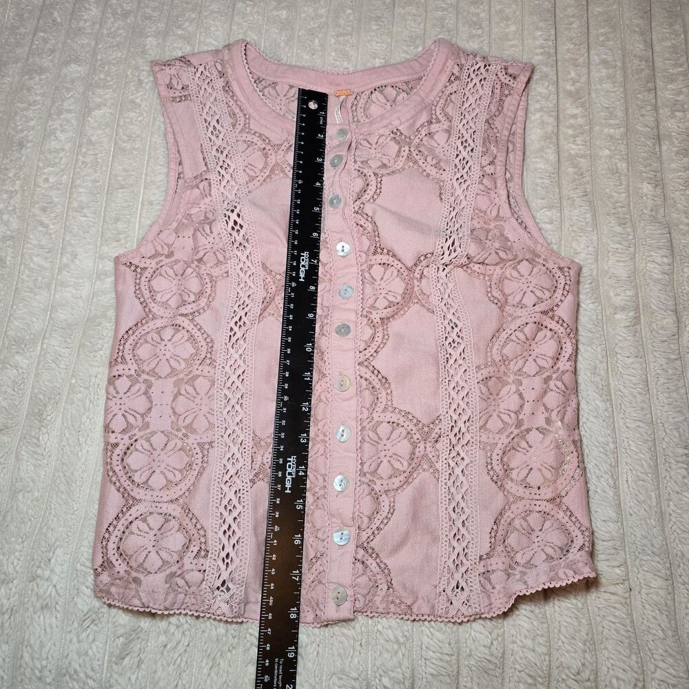 Free People Women's Pink Floral Lace Sleeveless Button Front Tank Top Size S - Picture 3 of 7